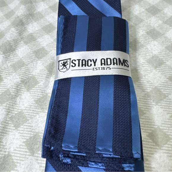 Stacy Adams Men's Tie Pocket Square Set Blue Striped Microfiber 3.25" Wide - Picture 2 of 7